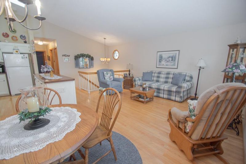 12752 84th Ave N, Maple Grove, MN 55369