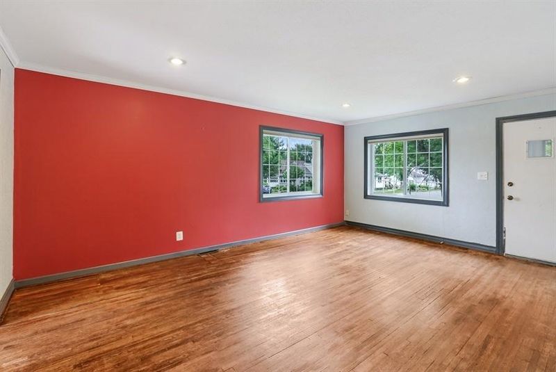 1101 Galtier St, Saint Paul, MN 55117