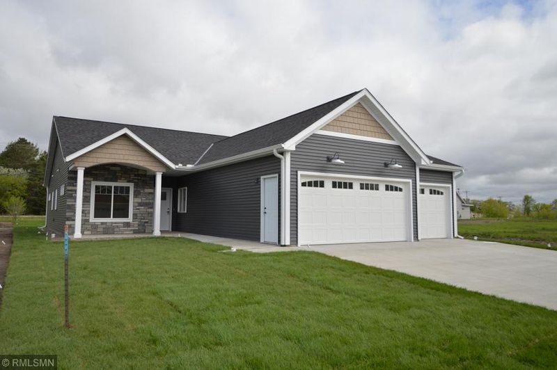 2423 40th Ave S, Saint Cloud, MN 56301