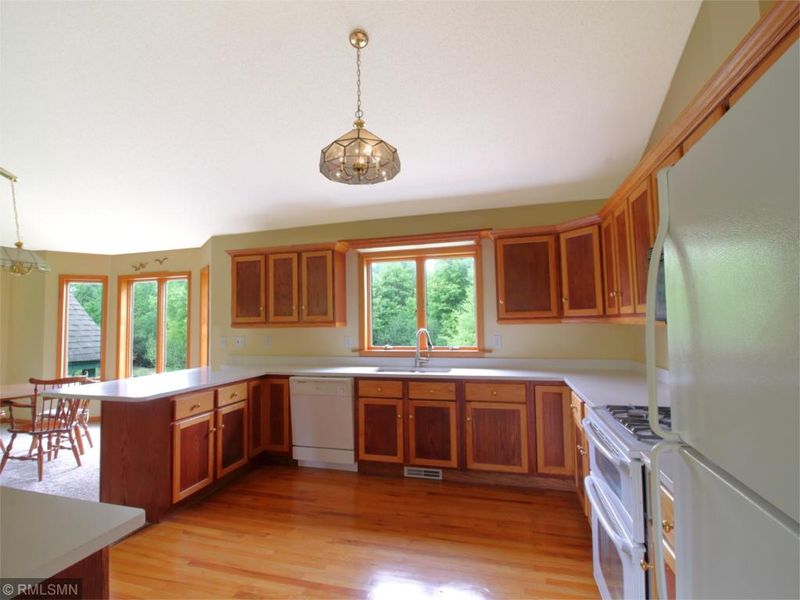25216 University Ave NW, Isanti, MN 55040