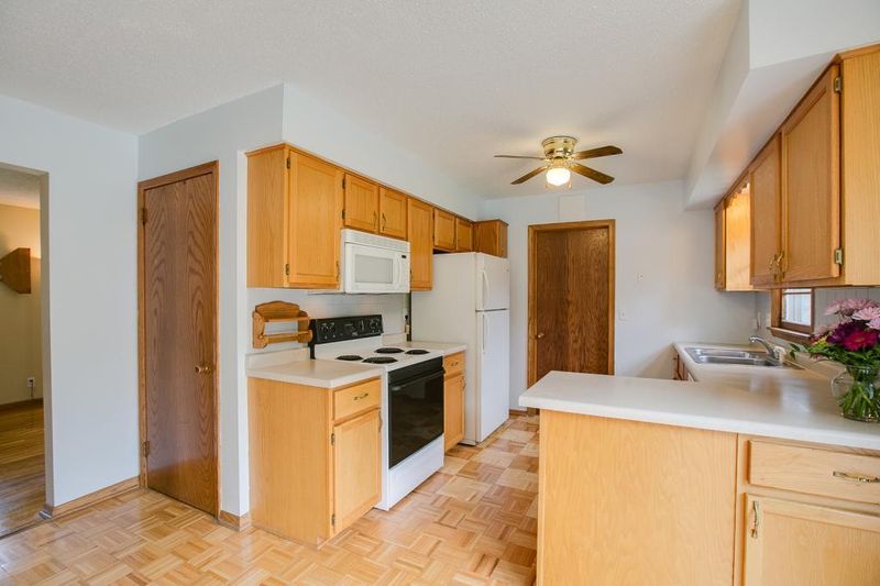 7524 Major Ave N, Brooklyn Park, MN 55443