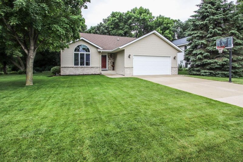 215 12th Ave S, Cold Spring, MN 56320
