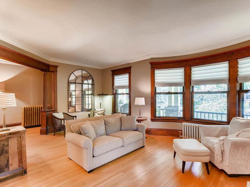 690 Lincoln Ave, Saint Paul, MN 55105