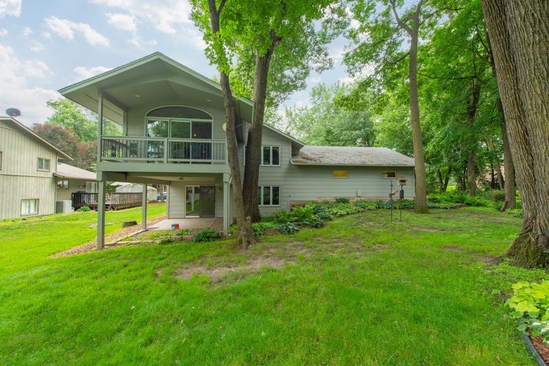 6390 Otter Rd, Mound, MN 55364