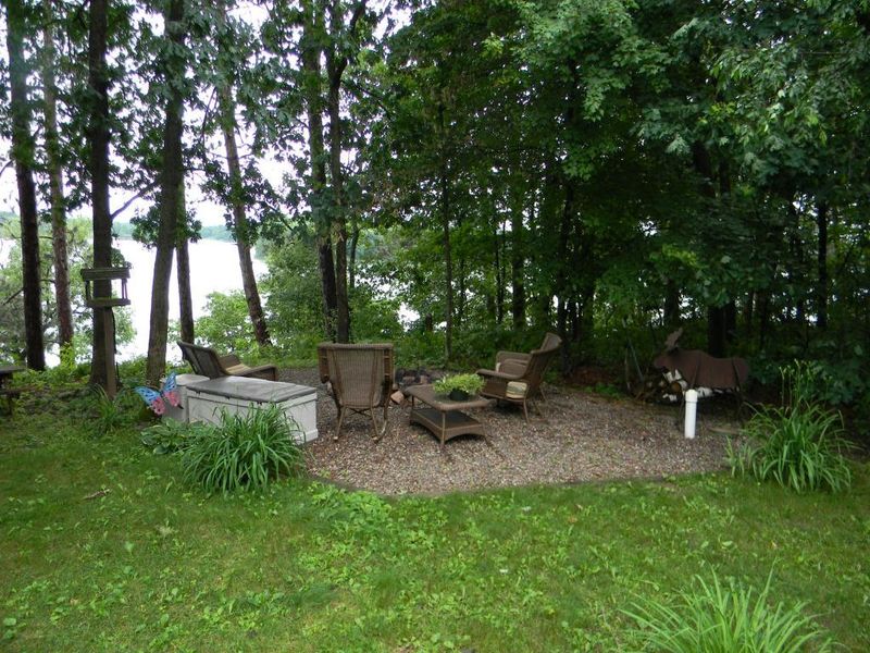 922 26th St, Chetek, WI 54728