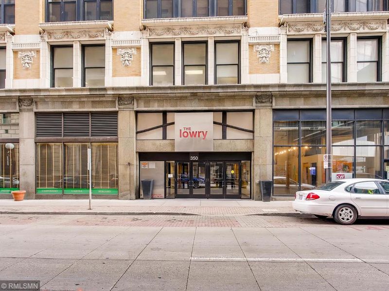 350 Saint Peter St #607, Saint Paul, MN 55102