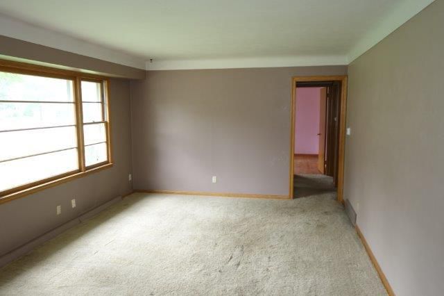3785 Dennis Ln, White Bear Lake, MN 55110