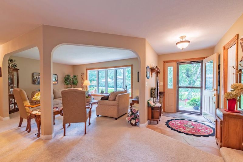 5378 311th St, Cannon Falls, MN 55009