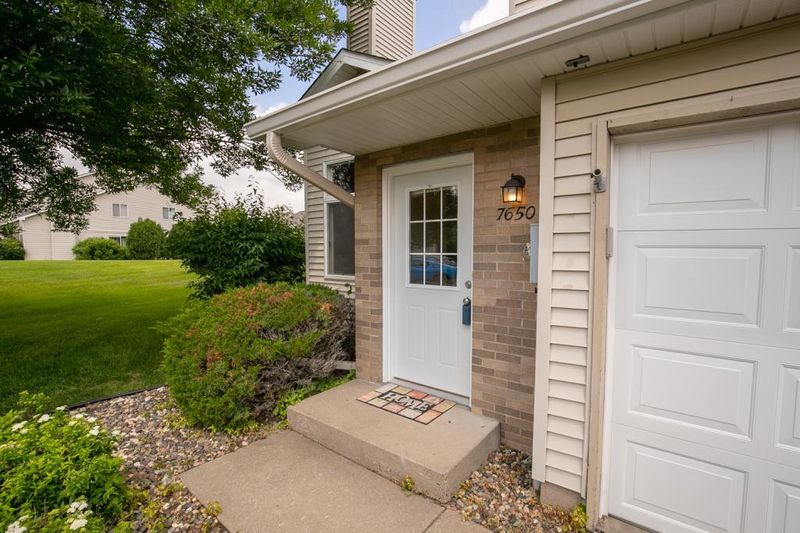 7650 79th St S, Cottage Grove, MN 55016