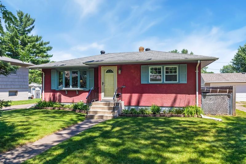 2351 16th Ave E, North Saint Paul, MN 55109