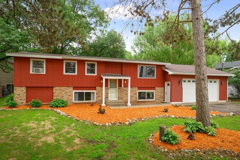 26333 Fremont Dr, Zimmerman, MN 55398
