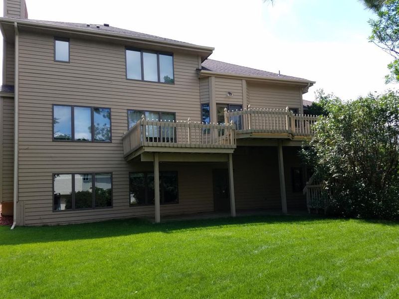 11623 Oakview Ct, Champlin, MN 55316
