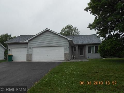 1303 Iverness Pl, White Bear Lake, MN 55115