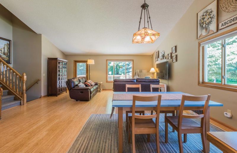 206 Greenbriar Ln, Buffalo, MN 55313