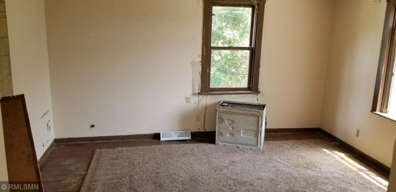 22300 Jarvis St NW, Elk River, MN 55330