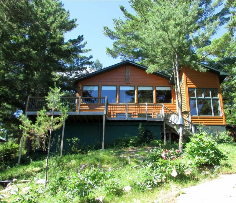 10270 Rustling Woods Trl, Kabetogama, MN 56669