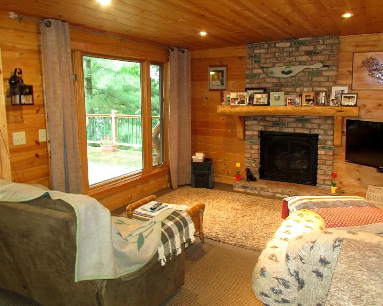 10270 Rustling Woods Trl, Kabetogama, MN 56669