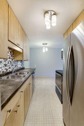 1901 Emerson Ave S #106, Minneapolis, MN 55403