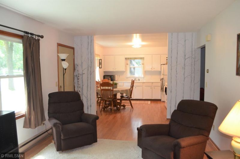 535 Pleasant St, Dassel, MN 55325