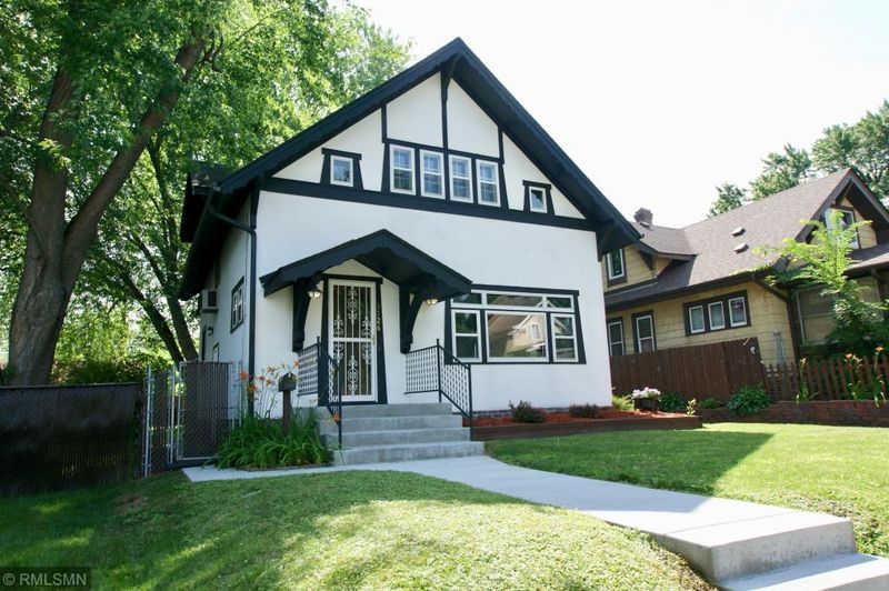 3526 Bryant Ave N, Minneapolis, MN 55412