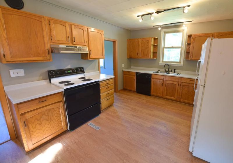 1111 3rd St SW, Crosby, MN 56441