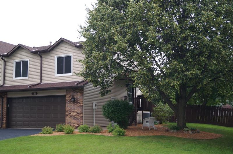 781 Cougar Dr, Eagan, MN 55123