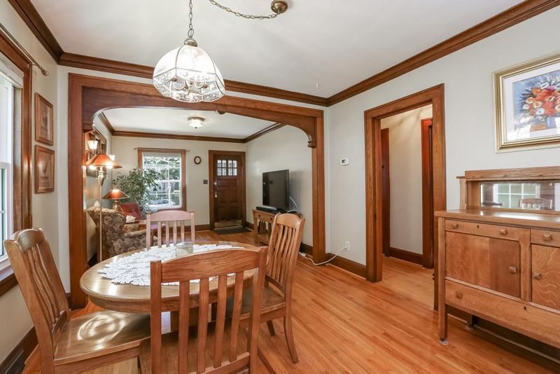 1554 Stillwater Ave, Saint Paul, MN 55106