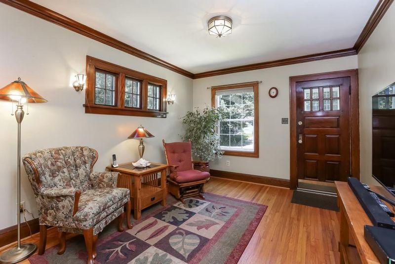 1554 Stillwater Ave, Saint Paul, MN 55106