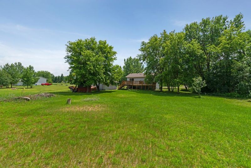 5962 373rd St, North Branch, MN 55056