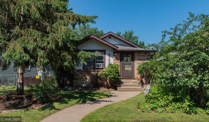 4735 Colfax Ave N, Minneapolis, MN 55430