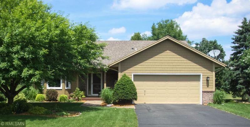 587 Worchester Cir, Eagan, MN 55123