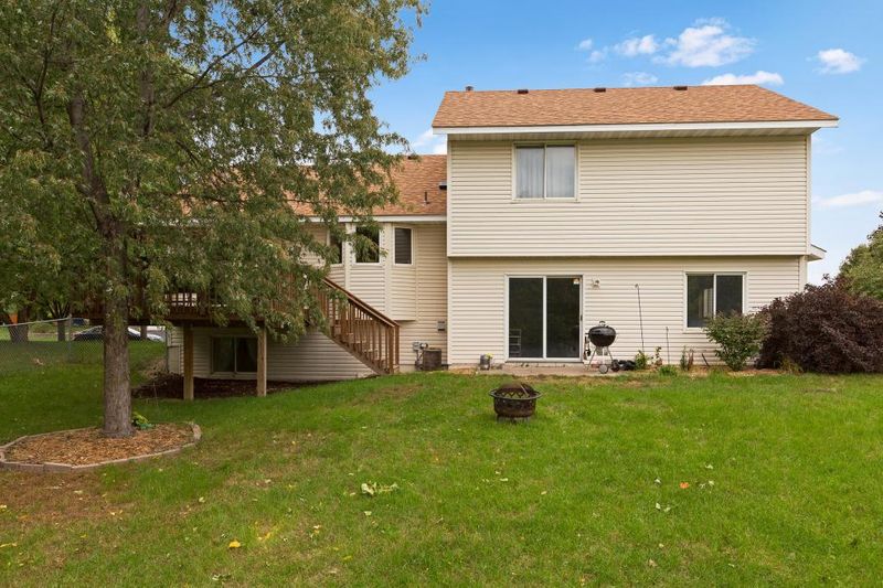 5043 Kings Ter N, Brooklyn Park, MN 55443