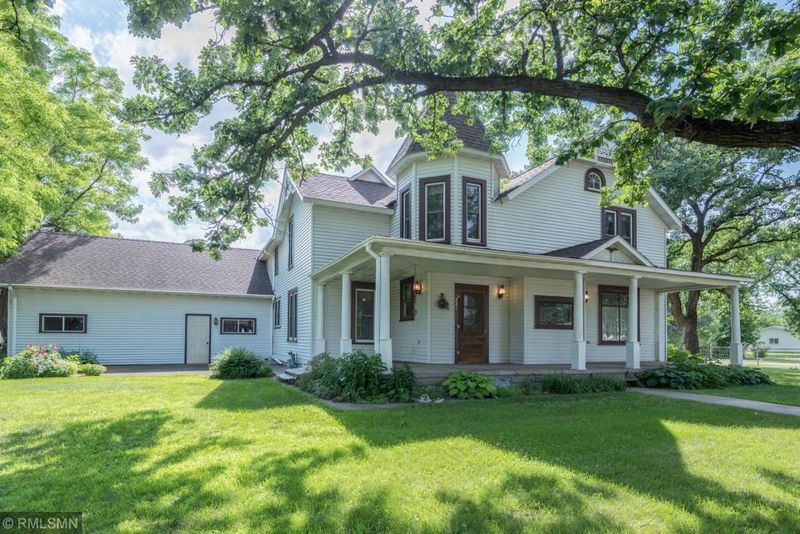 221 N Birch St, Royalton, MN 56373