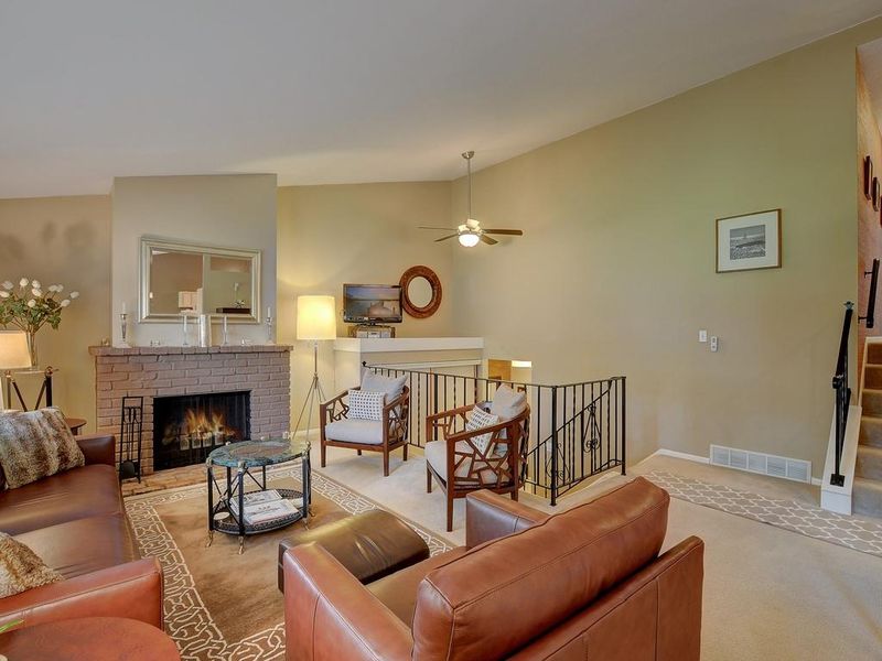 7105 Quail Cir E, Brooklyn Center, MN 55429