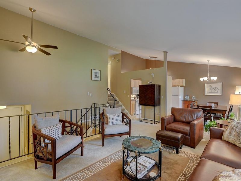 7105 Quail Cir E, Brooklyn Center, MN 55429