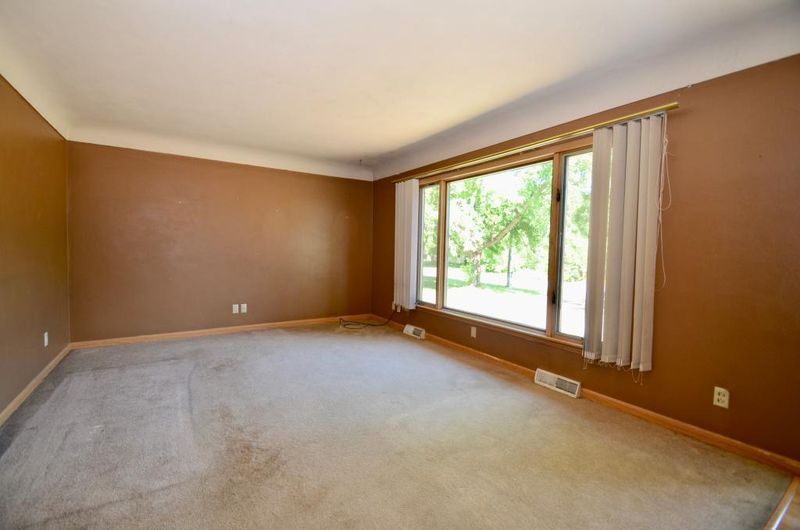 24 2nd St N, Waite Park, MN 56387