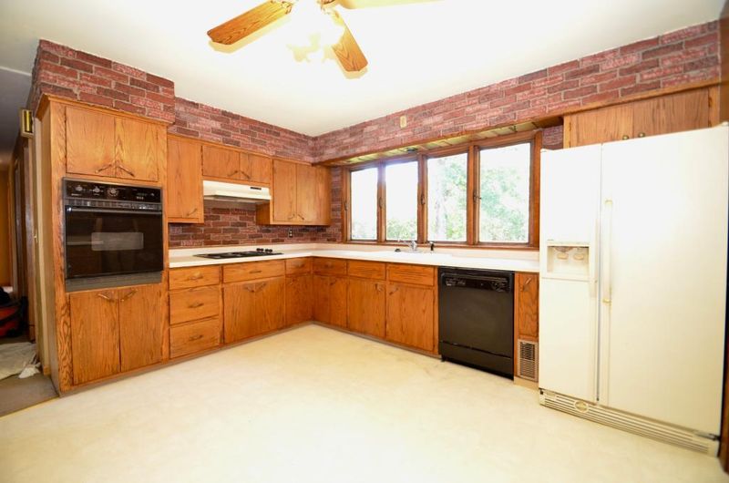24 2nd St N, Waite Park, MN 56387