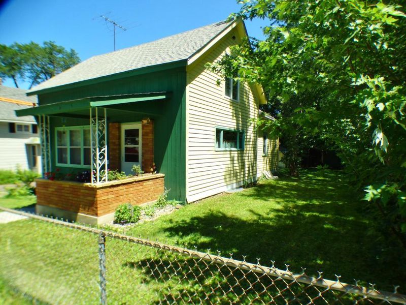 715 5th St S, Stillwater, MN 55082