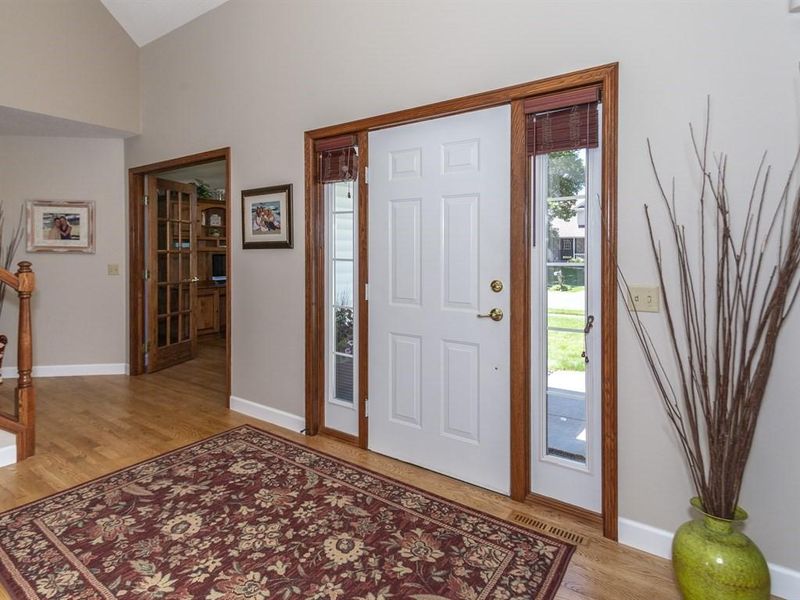 4009 Pine Meadow Dr, Eau Claire, WI 54701