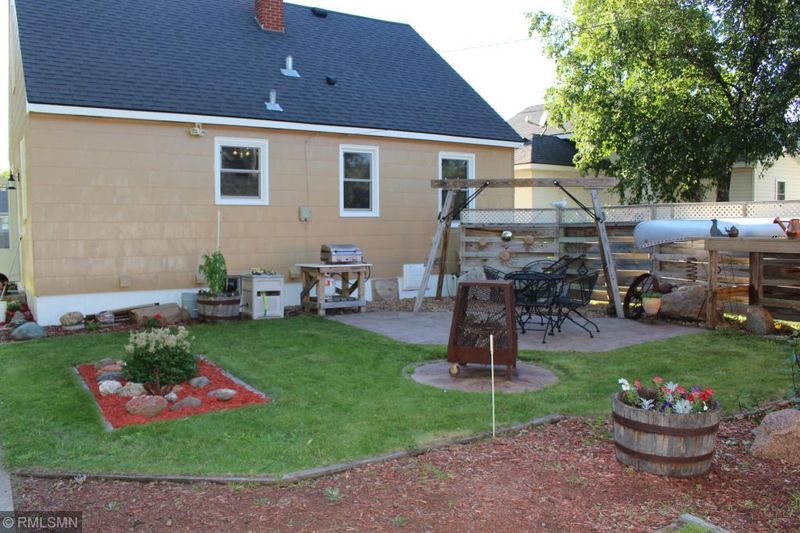 942 33rd Ave N, Saint Cloud, MN 56303