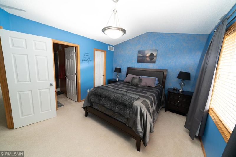 7601 Crimson Ln, Savage, MN 55378
