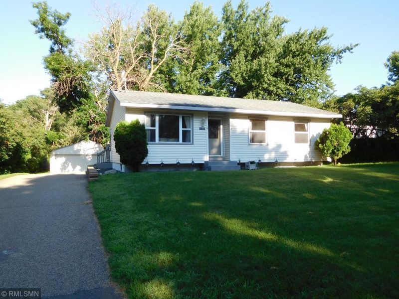 10660 Juniper St NW, Coon Rapids, MN 55448