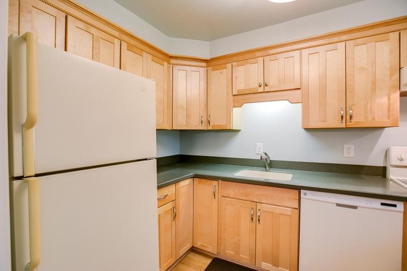 2036 Magnolia Ave E, Saint Paul, MN 55119