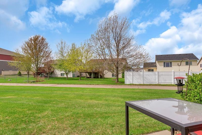 939 Cypress Rd #38, Saint Cloud, MN 56303