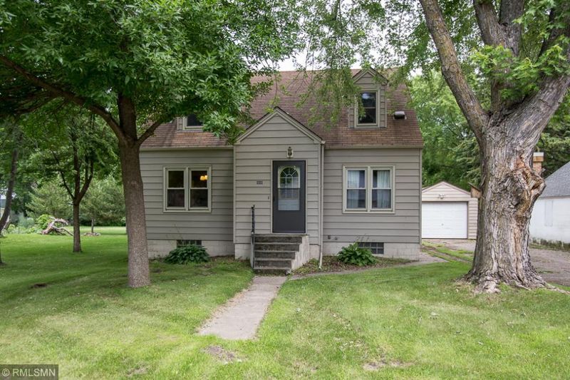 440 Maple St N, Eden Valley, MN 55329