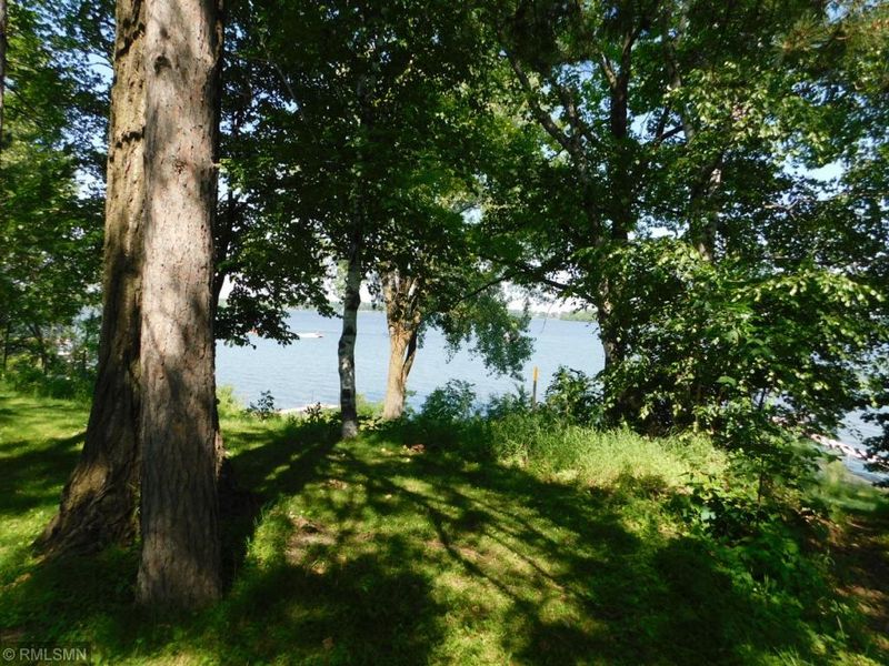 16344 Linden Tree Rd, Grasston, MN 55030