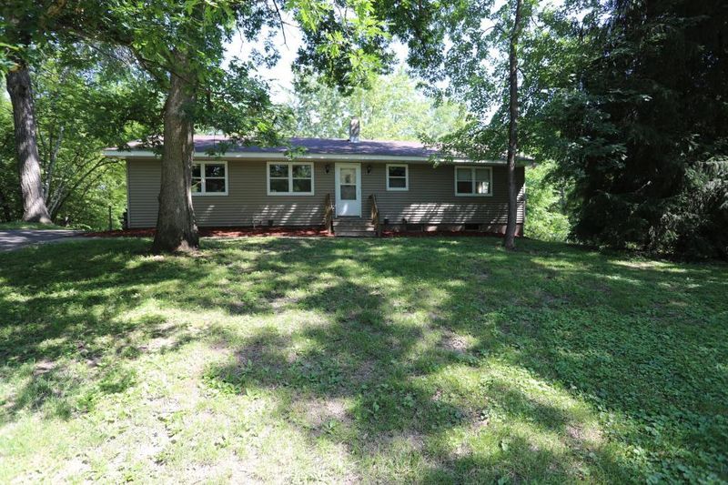 25801 Jason Ave, Chisago City, MN 55013