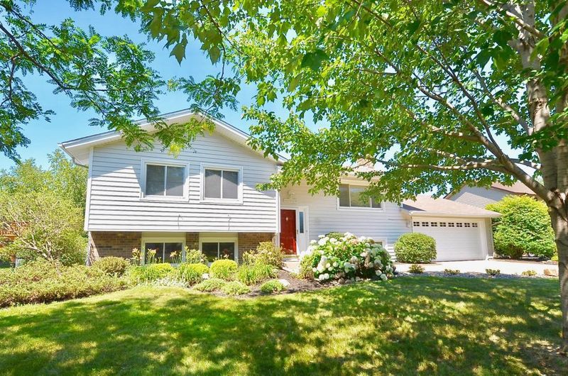 10625 Wyoming Cir, Bloomington, MN 55438