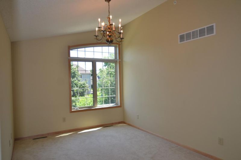 11765 Vermillion St NE #E, Blaine, MN 55449