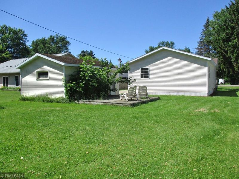 131 NE 5th St, Aitkin, MN 56431